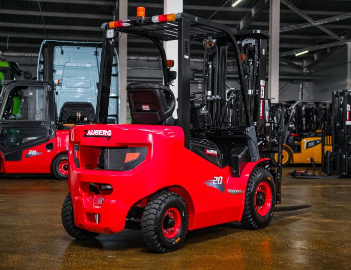 Дизельный вилочный погрузчик ZAUBERG DB20 #4