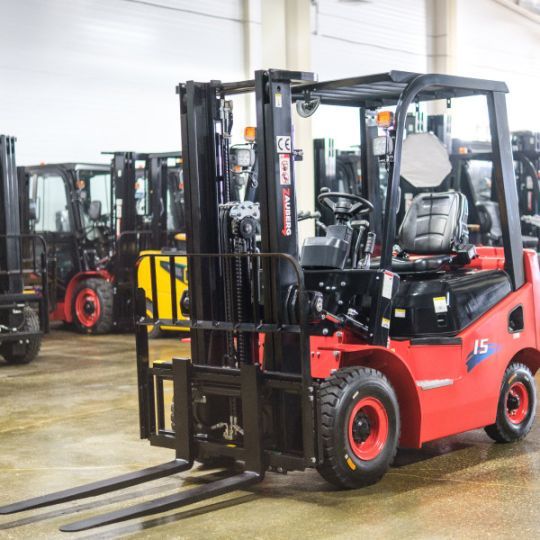 Бензиновый вилочный погрузчик ZAUBERG GB15 #2