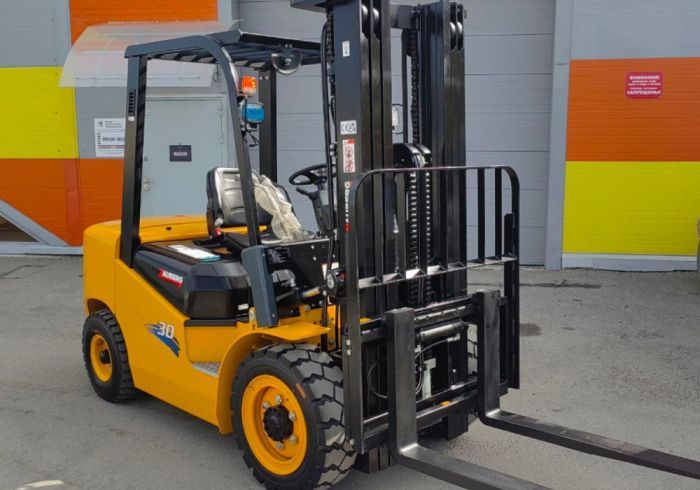 Дизельный вилочный погрузчик ZAUBERG DB30 #2