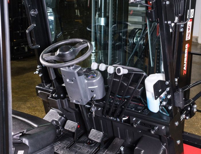 Бензиновый вилочный погрузчик ZAUBERG GB30 #7