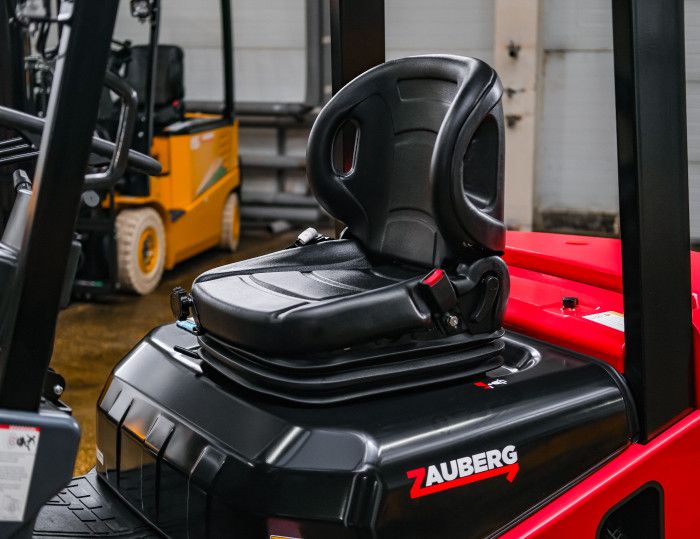 Дизельный вилочный погрузчик ZAUBERG DB25 #5