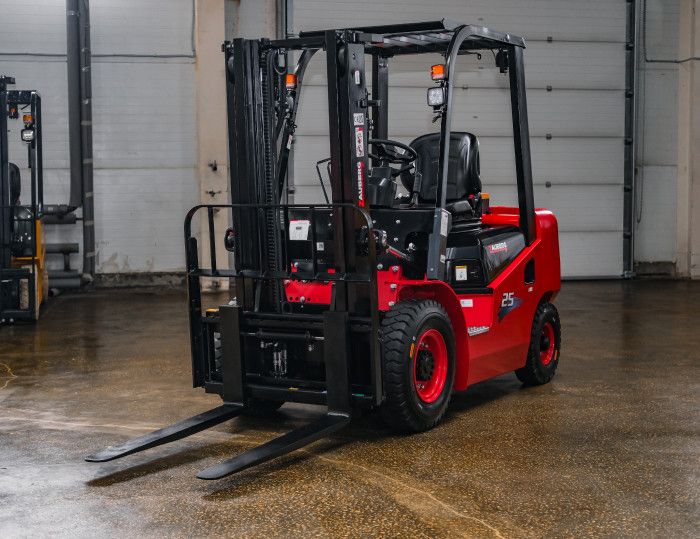 Дизельный вилочный погрузчик ZAUBERG DB25 #1