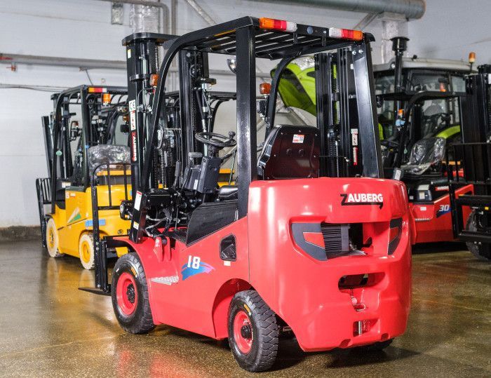 Бензиновый вилочный погрузчик ZAUBERG GB18 #3